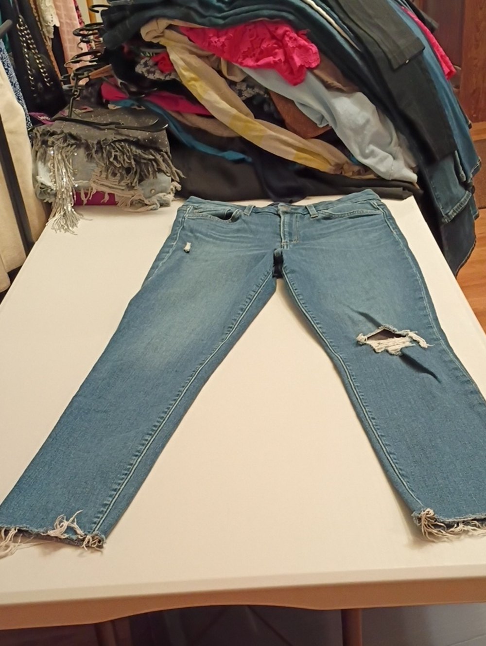 Joe's Jeans Light Blue Distressed Skinny Jeans with Knee Rip